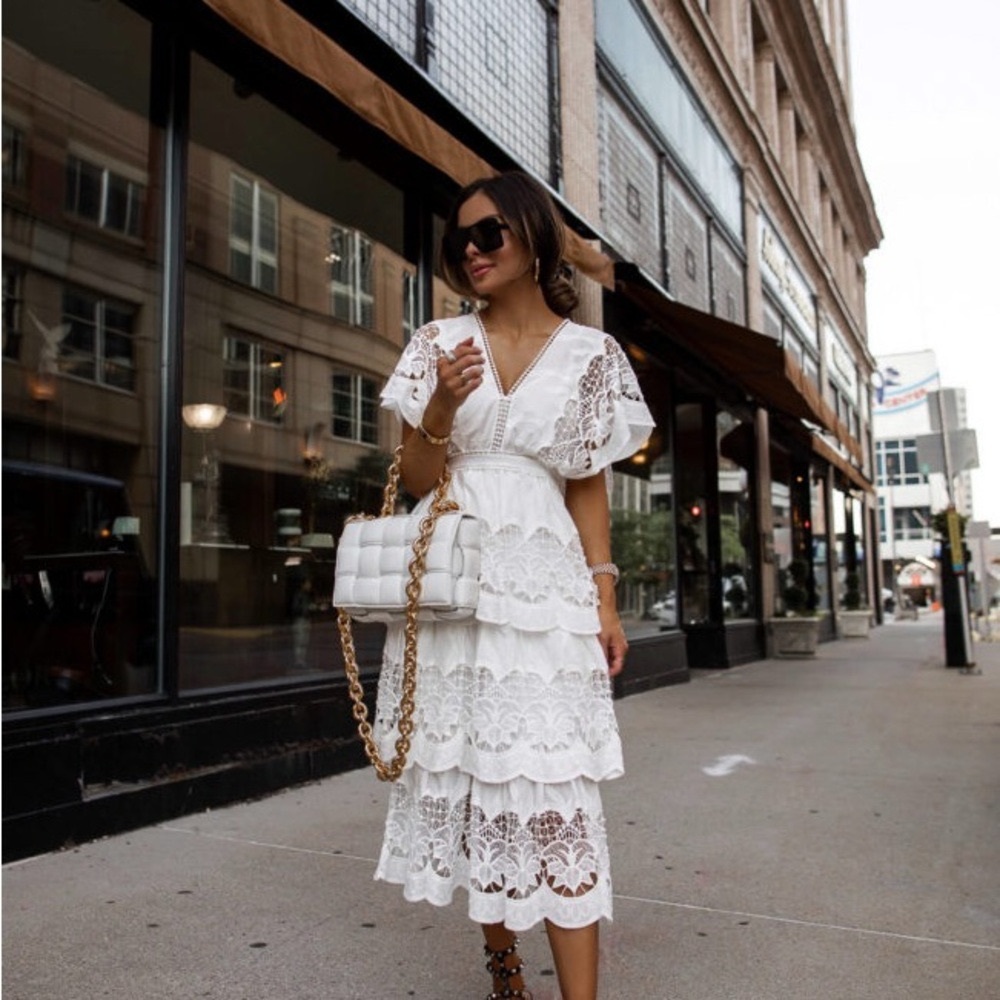 FARM Rio Off White Richelier Embroidered Tiered Midi Dress Size S